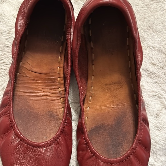 Tieks Ballet Flat Burgundy size 9 - Picture 4 of 4